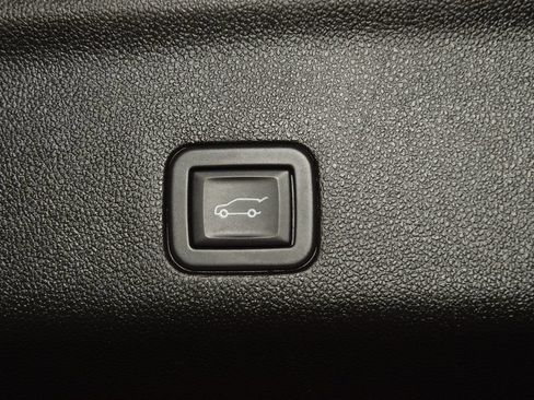 Used 2023 GMC Yukon XL Denali w/ LPO, Floor Liner Package AWD/4WD image 28