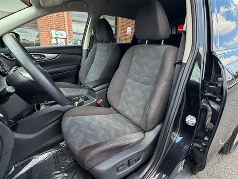 Used 2016 Nissan Rogue SV AWD/4WD image 28