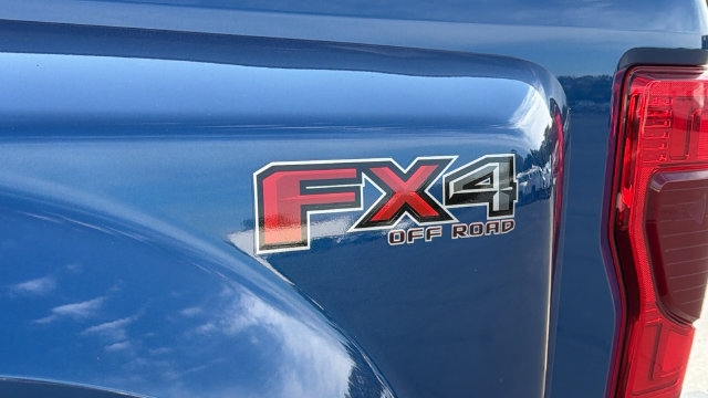 Used 2022 Ford F450 Platinum w/ FX4 Off-Road Package AWD/4WD image 13