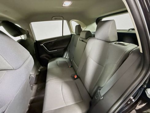 Certified 2025 Toyota RAV4 LE image 21