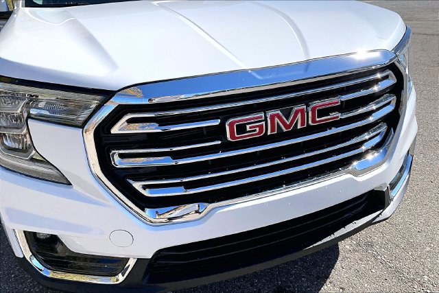 Used 2024 GMC Terrain SLT w/ LPO, Floor Liner Package FWD image 30