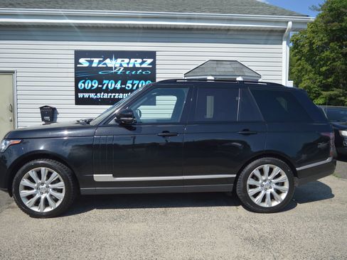 Used 2015 Land Rover Range Rover Supercharged AWD/4WD image 2