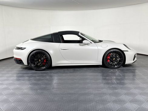 Used 2022 Porsche 911 Targa 4 GTS AWD/4WD image 8