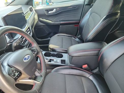 Certified 2024 Ford Escape ST-Line w/ Tech Pack #1 FWD image 14