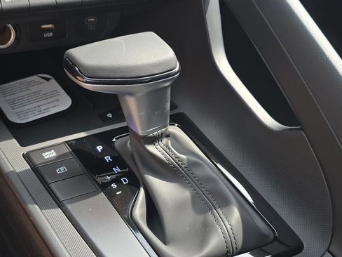 New 2026 Hyundai Elantra Sport FWD image 22