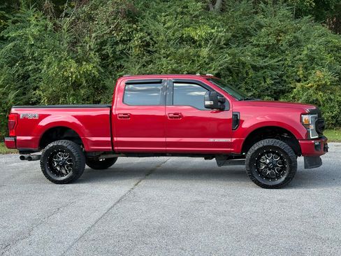 Used 2020 Ford F250 Lariat image 9