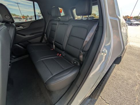 New 2026 Chevrolet Equinox LT w/ Convenience Package II image 7