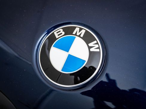 New 2026 BMW X5 M60i image 16