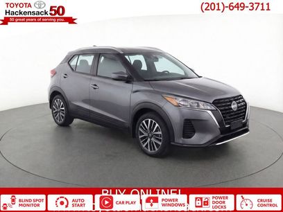 Used 2022 Nissan Kicks SV