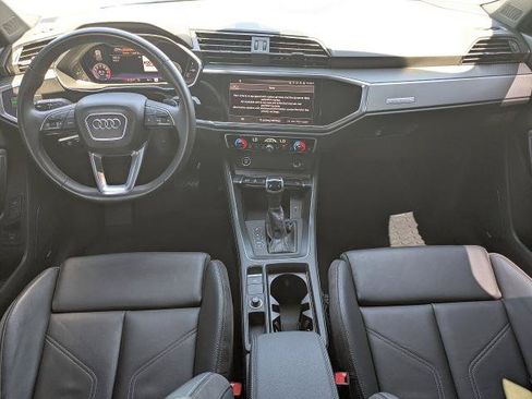 Used 2022 Audi Q3 2.0T Premium Plus AWD/4WD image 15