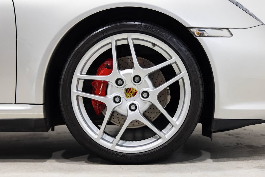 Used 2009 Porsche 911 Carrera 4S AWD/4WD image 35