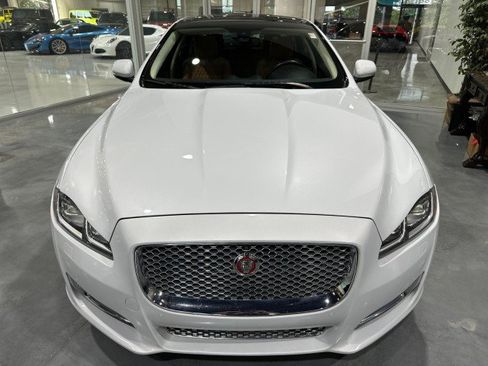 Used 2016 Jaguar XJ L Portfolio AWD/4WD image 14