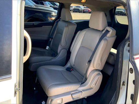 Used 2018 Honda Odyssey EX-L image 21