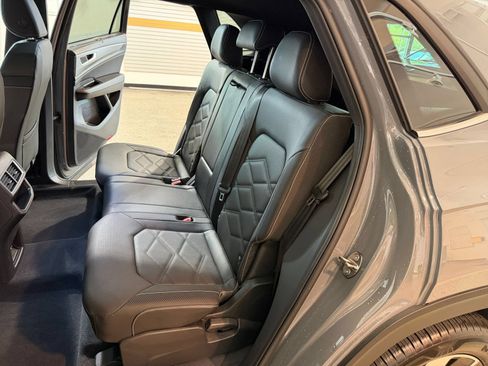 Used 2026 Volkswagen Atlas Cross Sport SE AWD/4WD image 36