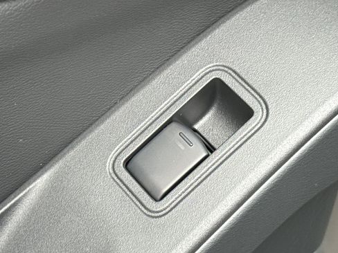 New 2026 Nissan Frontier SV AWD/4WD image 31