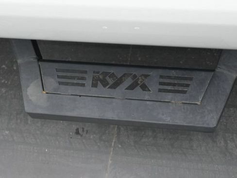 Used 2023 Nissan Titan PRO-4X w/ Pro-4x Convenience Package AWD/4WD image 20