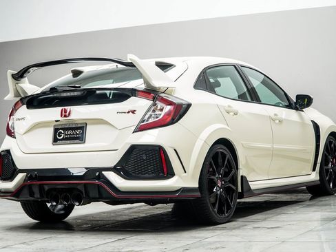 Used 2019 Honda Civic Type R image 12