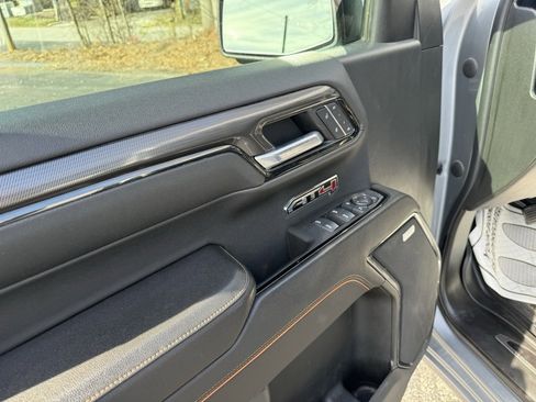 Used 2023 GMC Sierra 1500 AT4 w/ Technology Package image 18