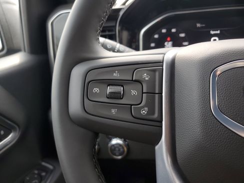 New 2025 GMC Sierra 1500 Elevation image 24