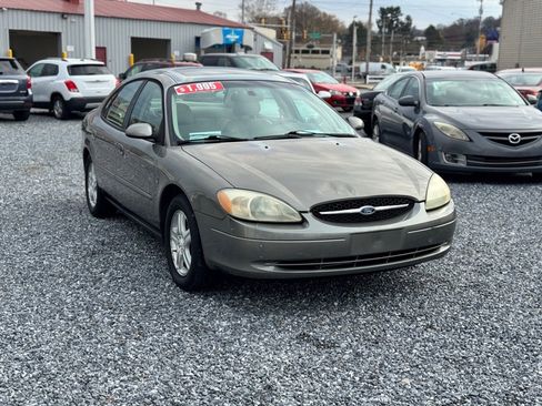 Used 2002 Ford Taurus SEL image 3