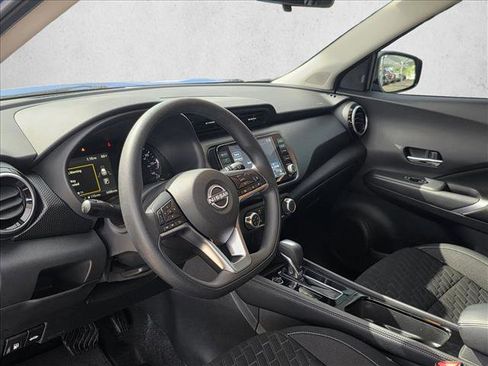 Used 2023 Nissan Kicks SV image 13