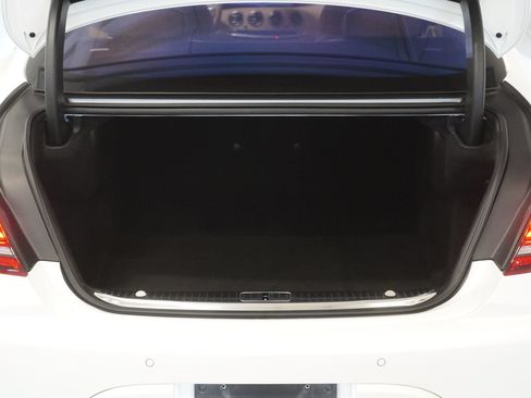 Certified 2021 Mercedes-Benz S 560 4MATIC Coupe image 31