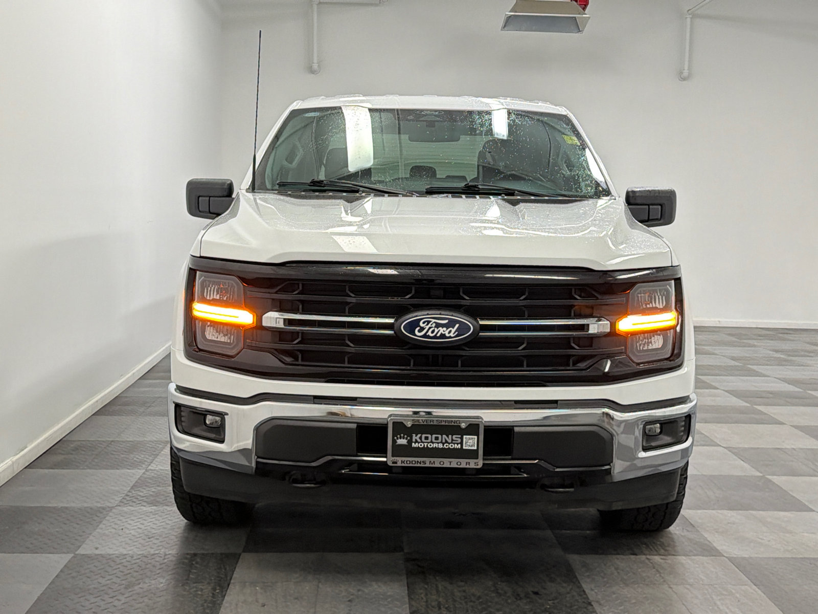 Used 2025 Ford F150 XLT w/ Equipment Group 301A Standard AWD/4WD image 3