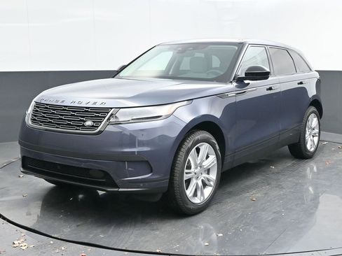 Used 2025 Land Rover Range Rover Velar S image 1