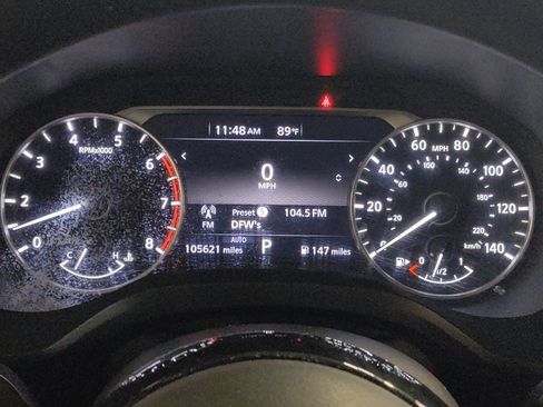 Used 2021 Nissan Rogue SV AWD/4WD image 23