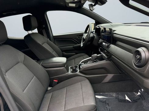 Used 2024 Chevrolet Colorado W/T w/ Safety Package image 15