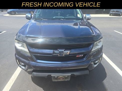Used 2018 Chevrolet Colorado Z71 w/ Centennial Edition image 10