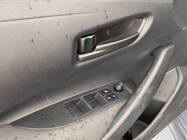 Used 2026 Toyota Corolla LE FWD image 7