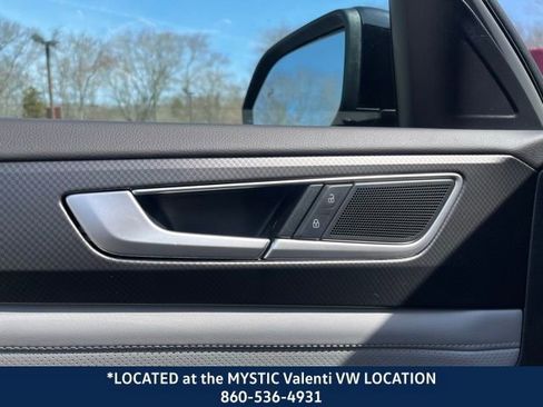 Used 2024 Volkswagen Atlas Peak Edition SEL image 33