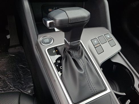 New 2026 Kia Sportage EX FWD image 10