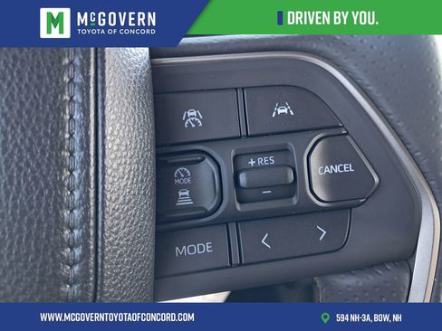 Used 2026 Toyota 4Runner SR5 AWD/4WD image 29