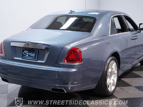 Used 2010 Rolls-Royce Ghost RWD image 11