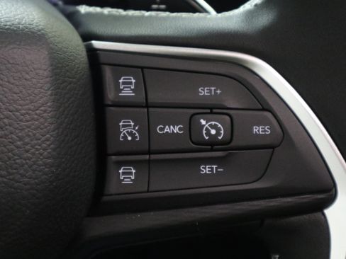 New 2025 Jeep Grand Cherokee L Altitude image 28