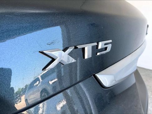 Used 2021 Cadillac XT5 Premium Luxury AWD/4WD image 42