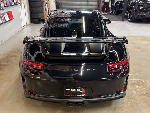 Used 2018 Porsche 911 GT3 RWD image 9