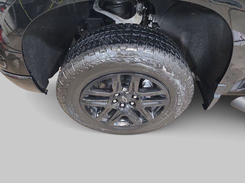 New 2026 Chevrolet Silverado 1500 Custom Trail Boss w/ Turbomax Blackout Package AWD/4WD image 30