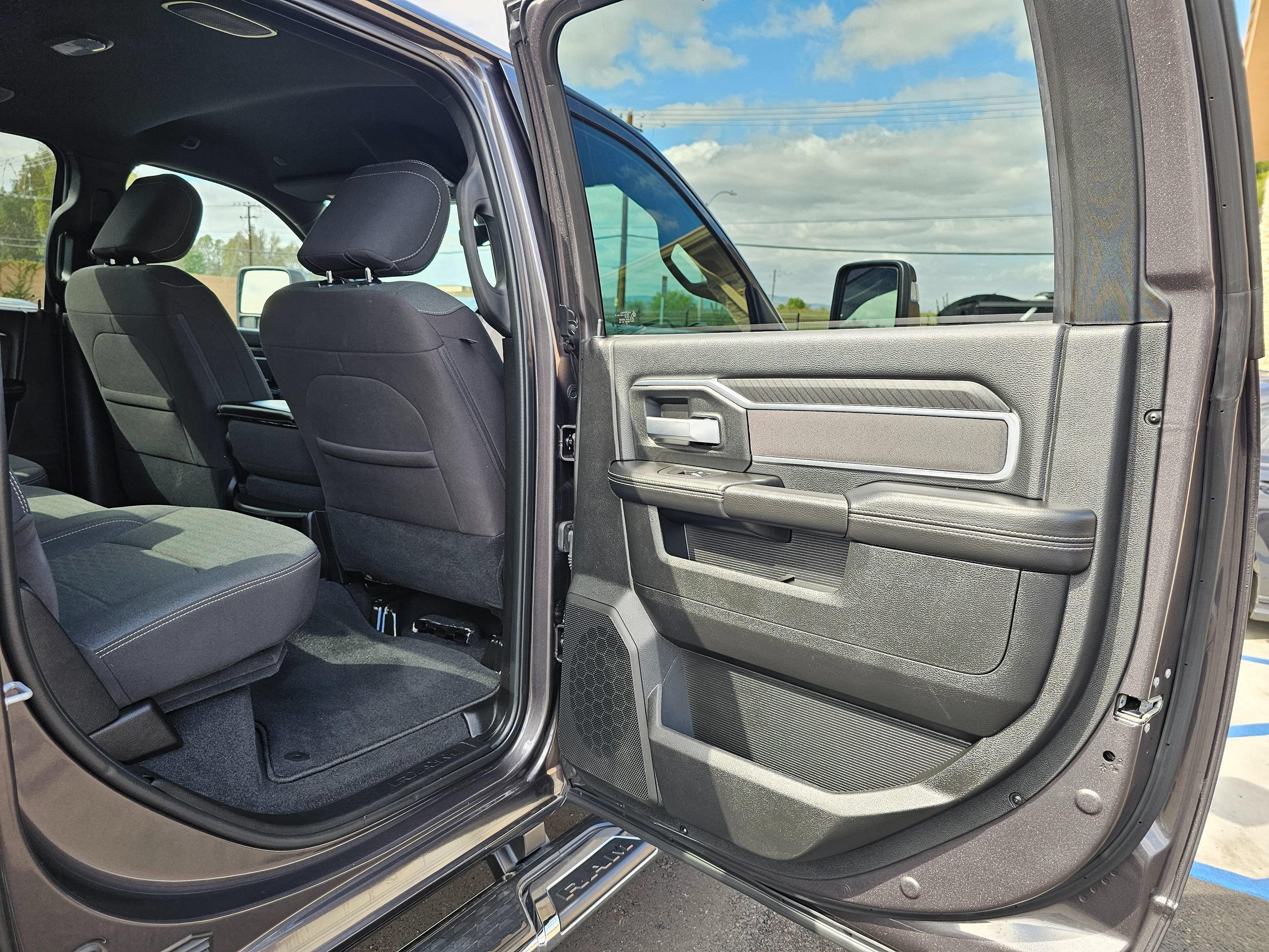 Used 2026 RAM 2500 Big Horn AWD/4WD image 30