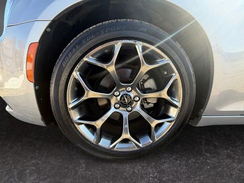 Used 2015 Chrysler 300 S image 14