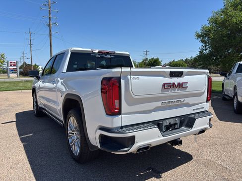 Used 2020 GMC Sierra 1500 Denali w/ Denali Ultimate Package AWD/4WD image 6