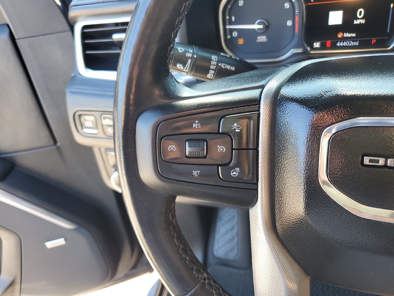 Used 2021 GMC Yukon Denali RWD image 28