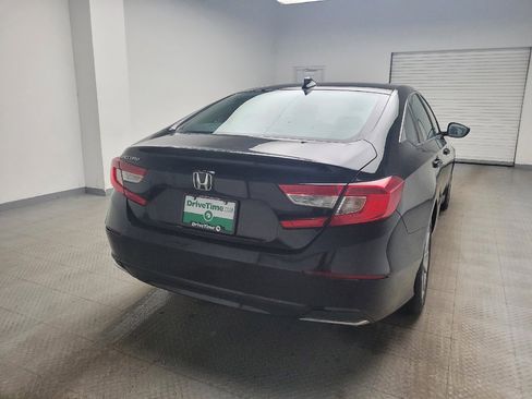 Used 2021 Honda Accord LX image 7