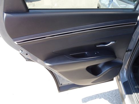Used 2024 Hyundai Tucson SEL FWD image 15