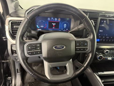 Used 2024 Ford F250 Lariat w/ Lariat Ultimate Package AWD/4WD image 21