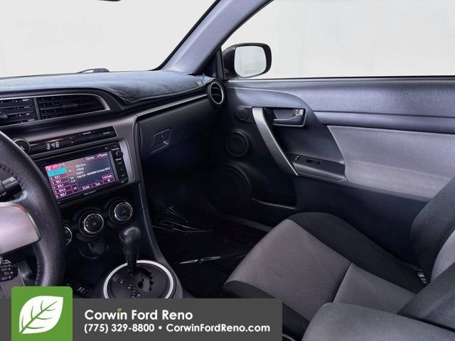 Used 2014 Scion tC FWD image 23