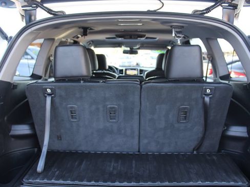 Used 2018 Honda Pilot Touring image 38
