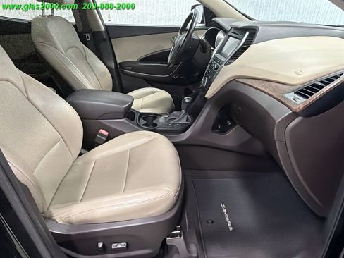 Used 2018 Hyundai Santa Fe Sport w/ Cargo Package FWD image 5